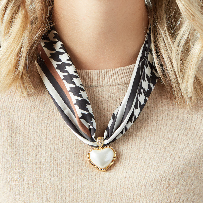Virtue GOLD PUFF PEARL HEART SCARF NECKLACE Black Houndstooth