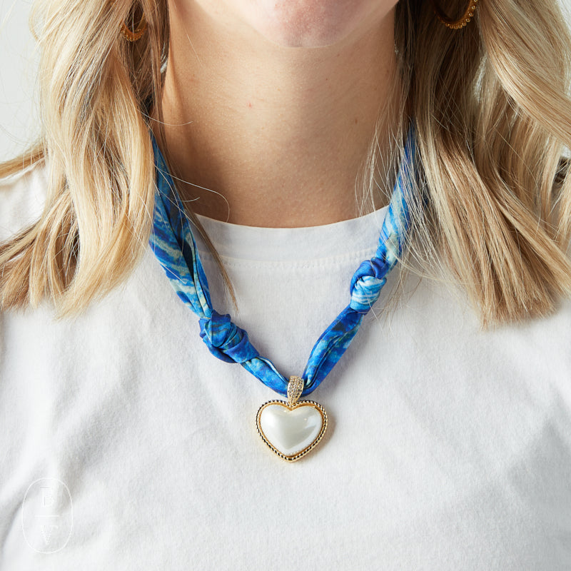 Virtue GOLD PUFF PEARL HEART SCARF NECKLACE Starry