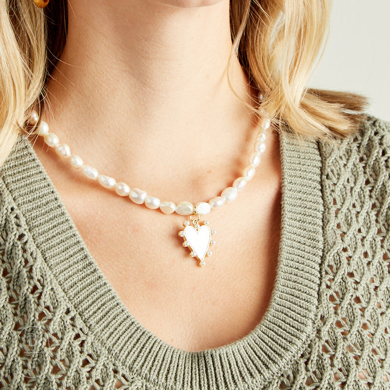 Virtue STUDDED PEARL HEART PEARL NECKLACE