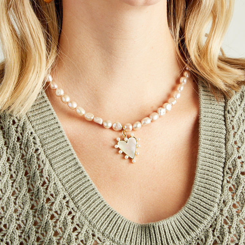 Virtue STUDDED PEARL HEART PEARL NECKLACE