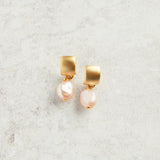 Virtue FLAT SEMI CIRCLE MINI PEARL EARRINGS Blush Gold