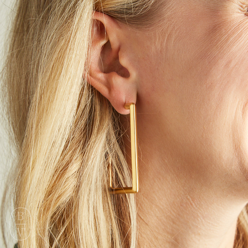 Virtue LARGE SQUARE BRUSHED HOOP EARRINGS