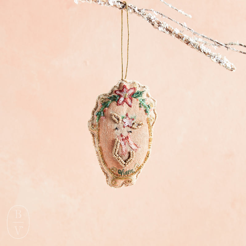 Creative Co-op SANTAS REINDEER ORNAMENT Vixen