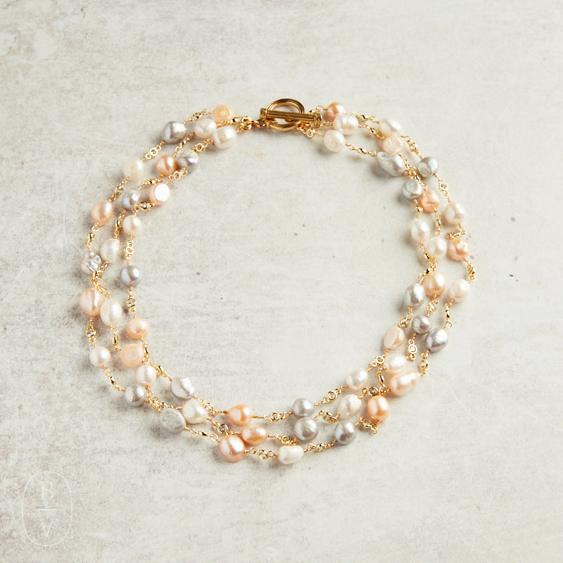Virtue PEARL ROSARY TRIPLE LAYER NECKLACE PLAIN Blush Mix Gold