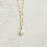 Virtue GOLD PAPERCLIP CHAIN MINI PEARL NECKLACE White 16