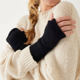 APRES FINGERLESS GLOVES