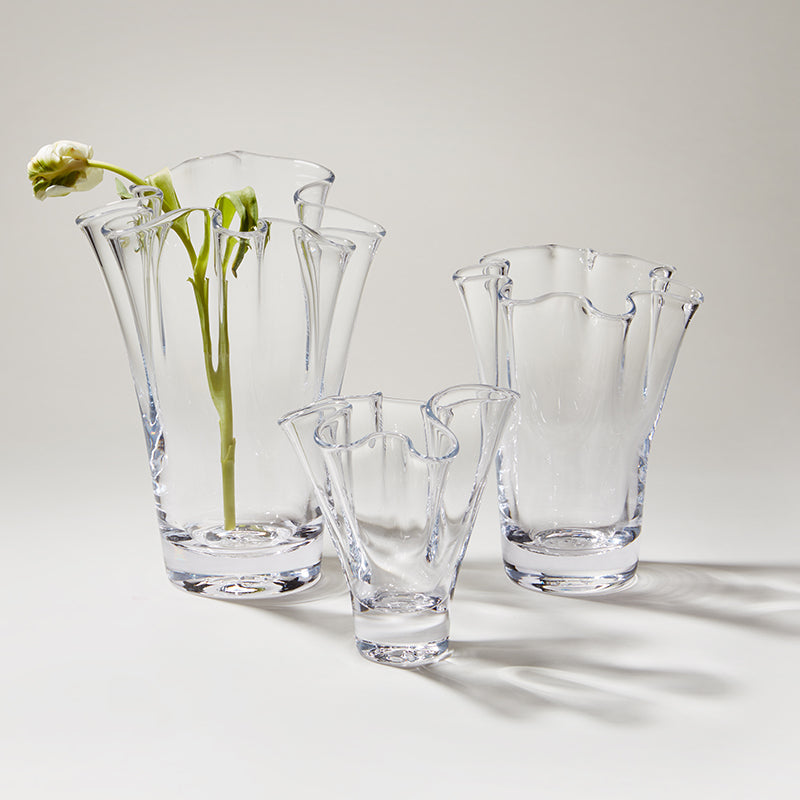 Anemone Vase By Simon Pearce – Bella Vita Gifts & Interiors