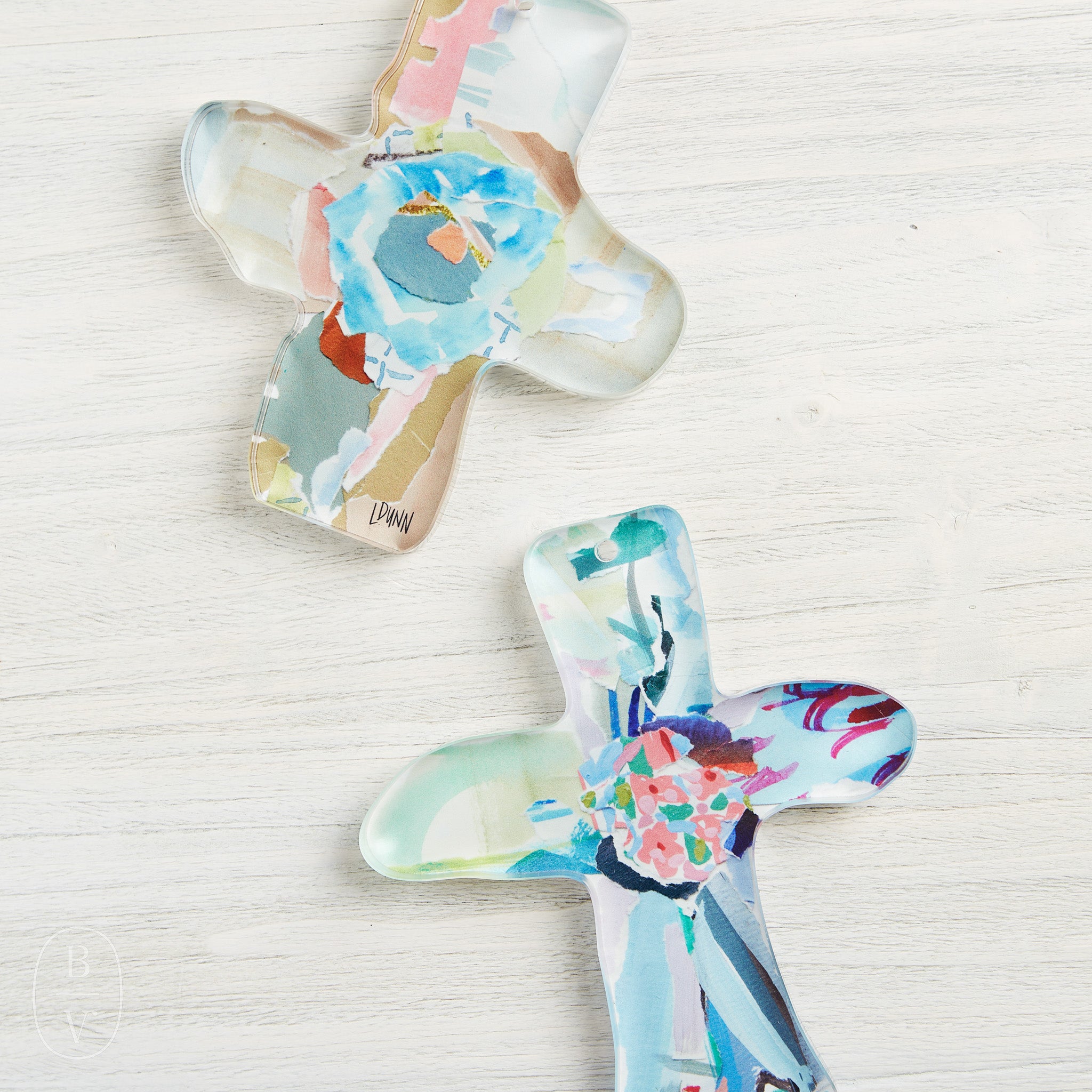 Lauren Dunn ACRYLIC EVERLASTING LOVE CROSS