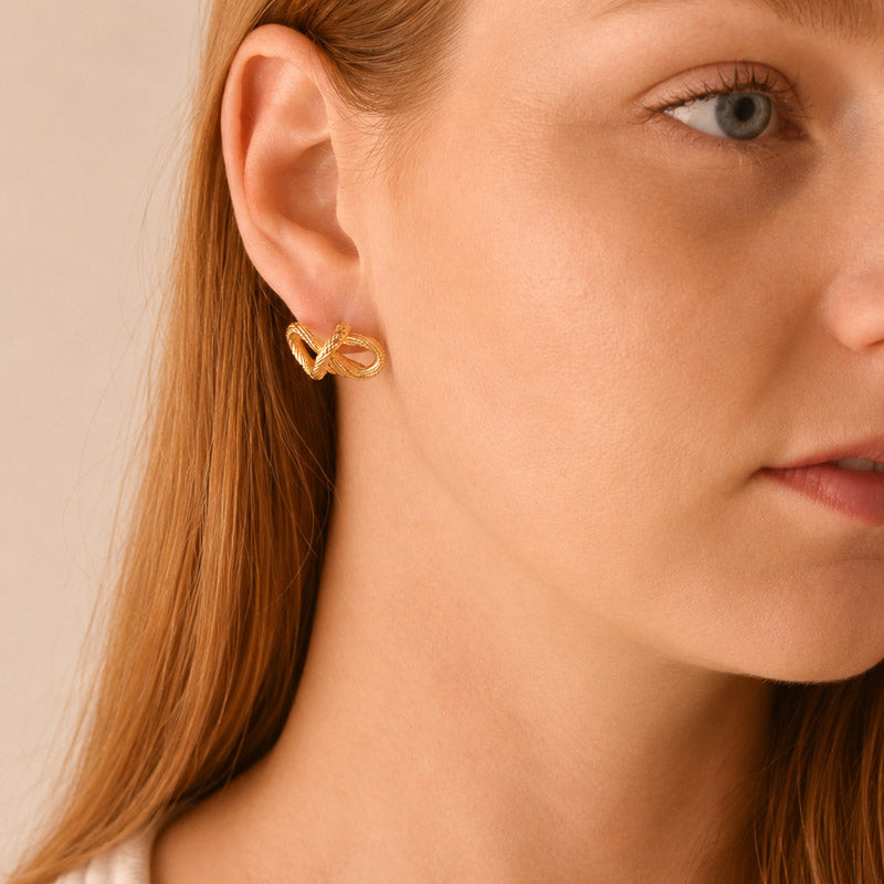 Golden Stella TEXTURED BRASS KNOT EARRINGS Matte Gold