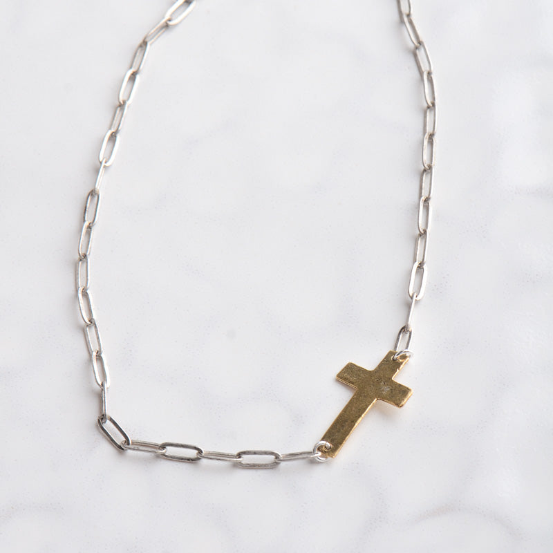 Virtue GOLD HAMMERED CROSS LARGE PAPERCLIP CHAIN NECKLACE