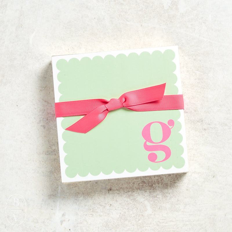 Rosanne Beck LUXE SCALLOPED MONOGRAM NOTEPAD G