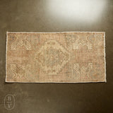 Parviz Oriental Rugs TURKISH OUSHAK SMALL B28423 RUG