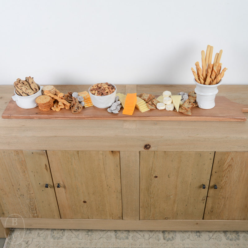 Creative Co-op ACACIA WOOD OVERSIZED ENTERTAINING BOARD WITH HANDLE