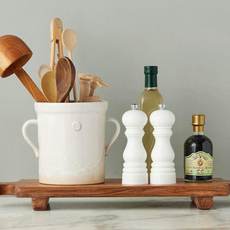 Europe 2 You NORMANDY WOOD RISER FOOTED TRAY