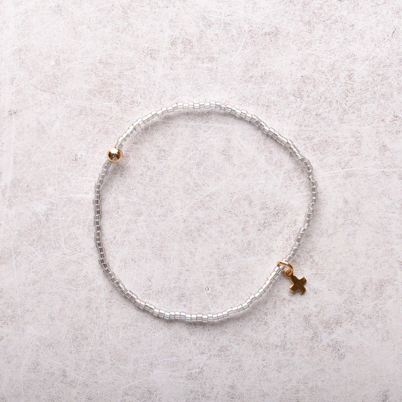 HOPE CLASSIC SIGNATURE CROSS SMALL GOLD CHARM BRACELET FW26