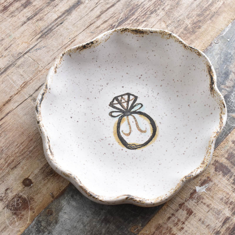 Etta B Pottery RUFFLED RING DISH