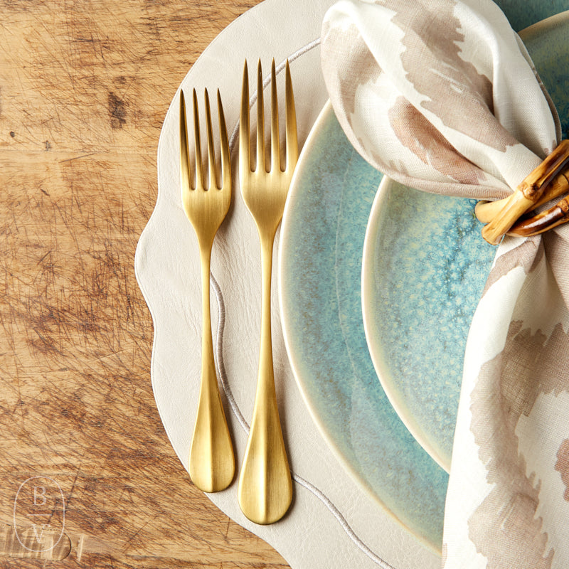 Kim Seybert TAILORED PLACEMAT