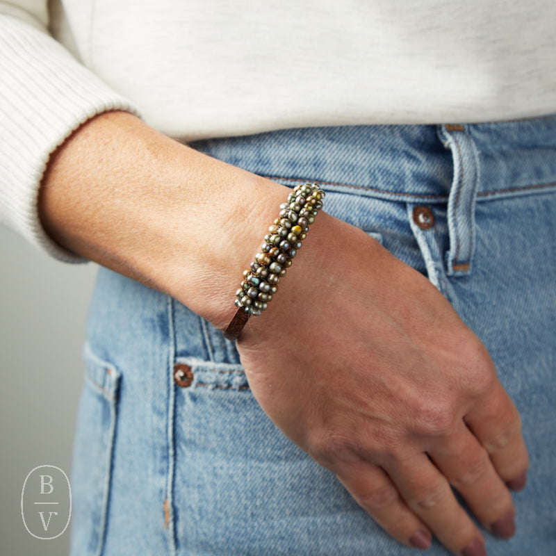 Martell Studio MOSS PEARL LEATHER BRACELET G24-261