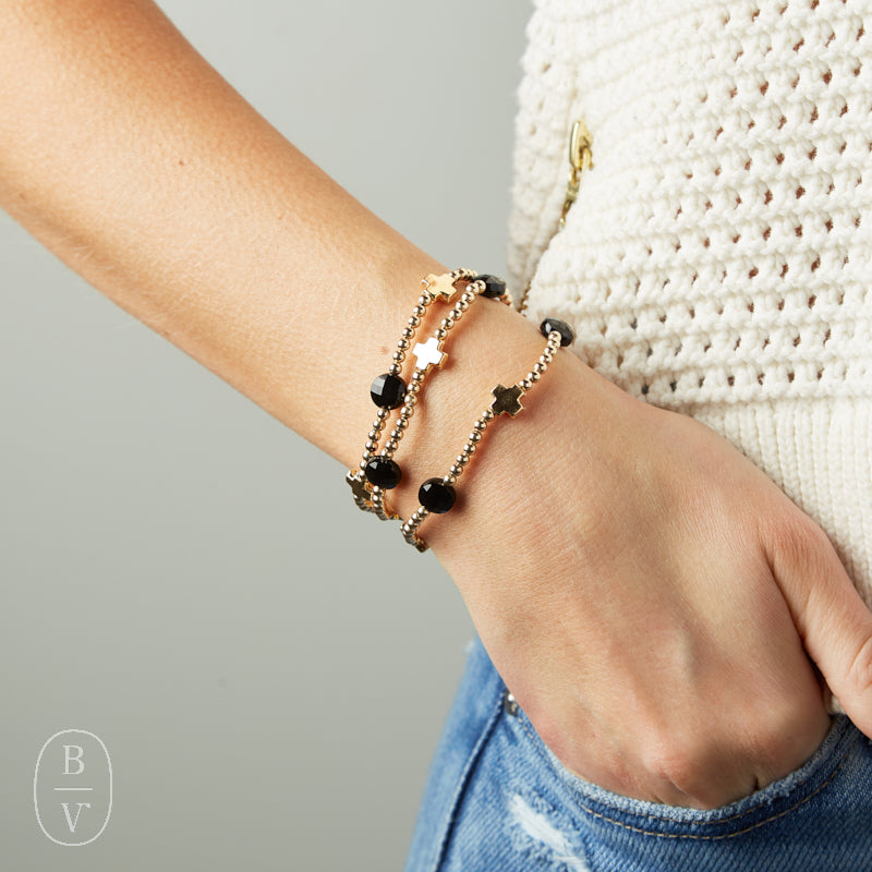 eNewton Design SIGNATURE CROSS ADMIRE PATTERN BRACELET