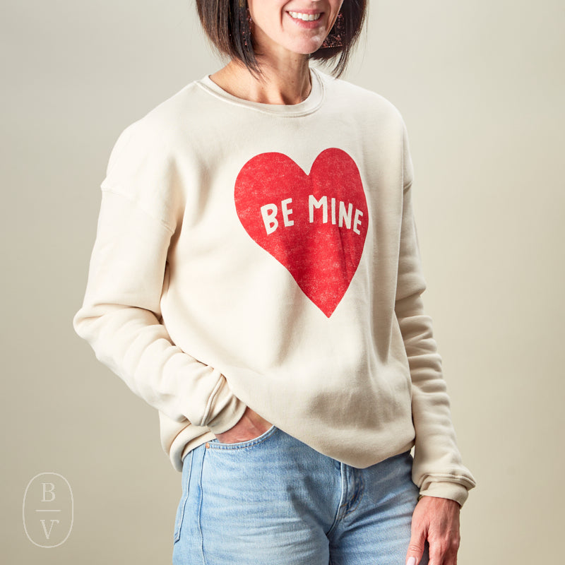 Oat Collective BE MINE GRAPHIC SWEATSHIRT