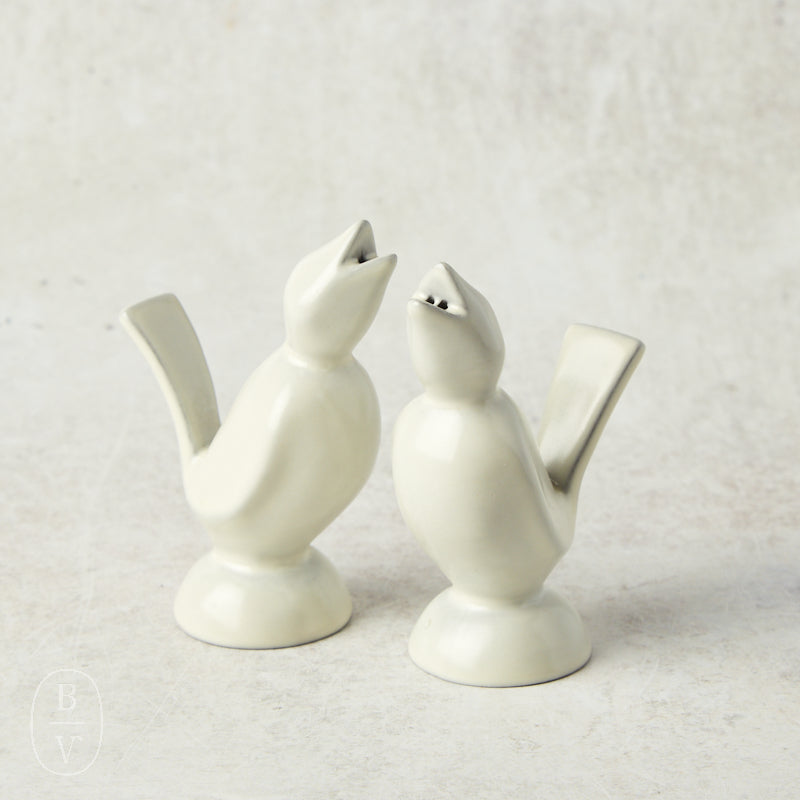 Costa Nova STACKED ORGANIC BIRD SALT AND PEPPER SHAKER SET Salt