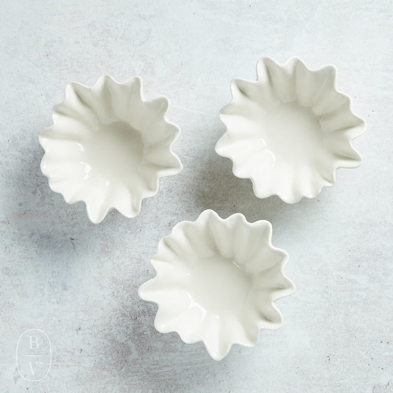 Creative Co-op STONEWARE FLUTED BOWL