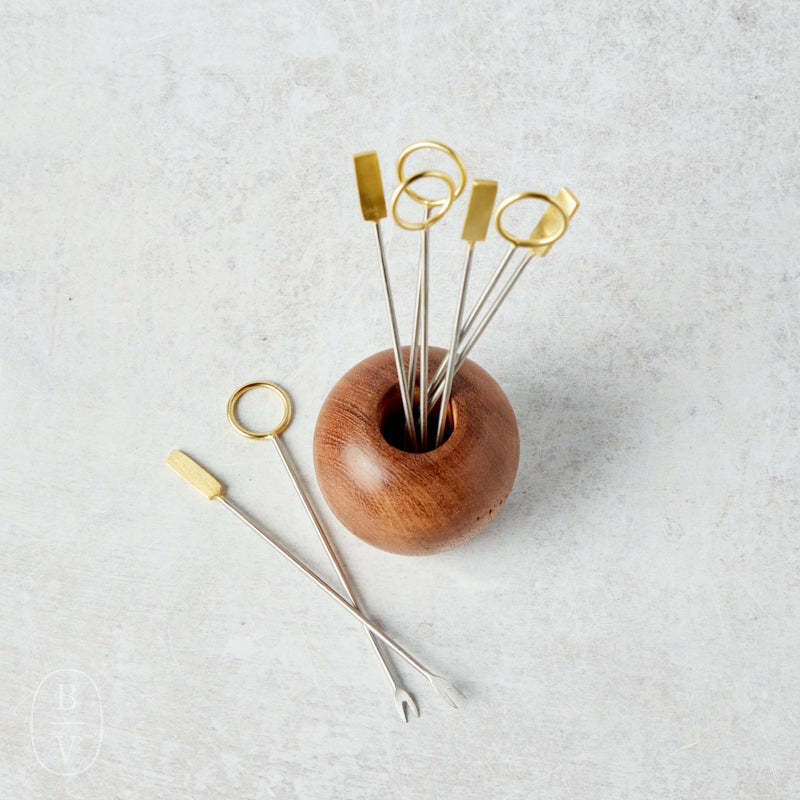 Bloomingville MANGO WOOD HOLDER WITH APPETIZER PICKS