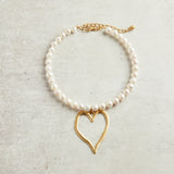 Virtue GOLD LARGE HAMMERED HEART PEARL NECKLACE White
