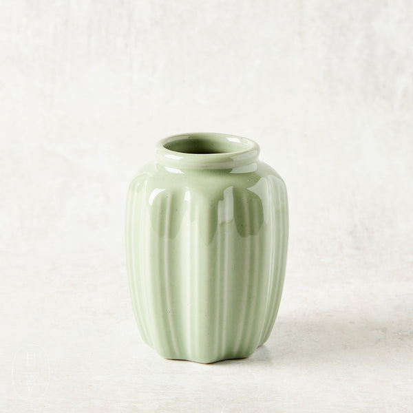 Jade Stoneware Vase – Bella Vita Gifts & Interiors