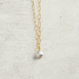 Virtue GOLD PAPERCLIP CHAIN MINI PEARL NECKLACE Grey 16