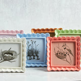 Creative Co-op RESIN RUFFLED PHOTO FRAME