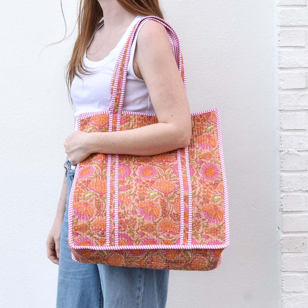 Queens Designs REGULAR QUILTED TOTE BAG