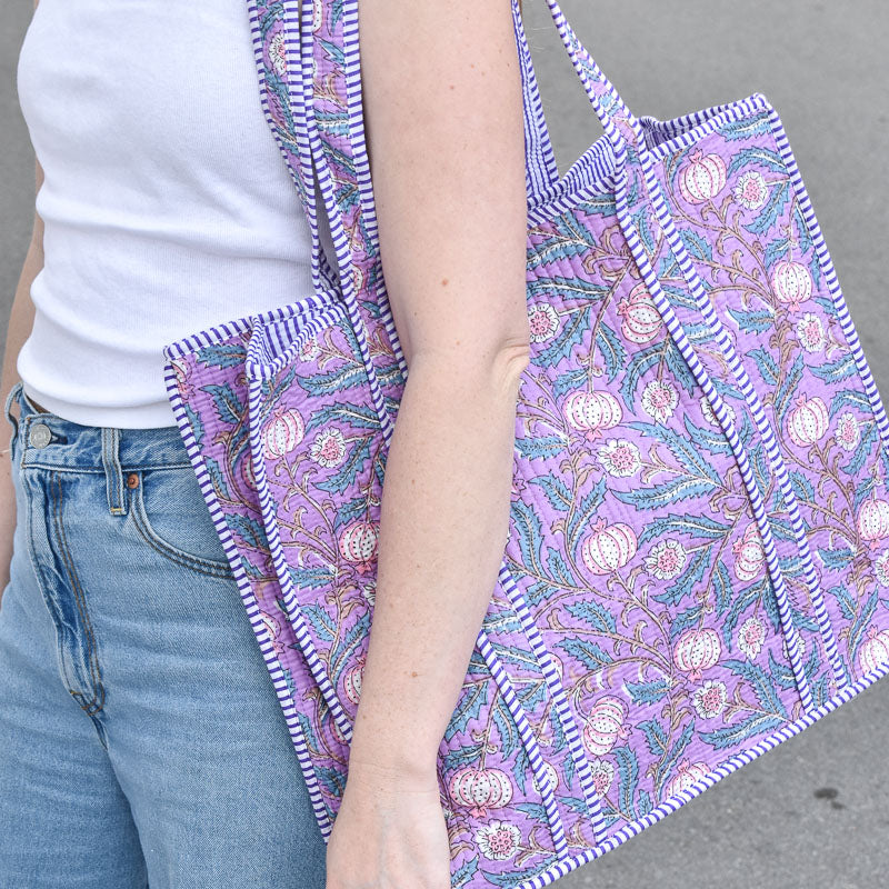 Queens Designs REGULAR QUILTED TOTE BAG