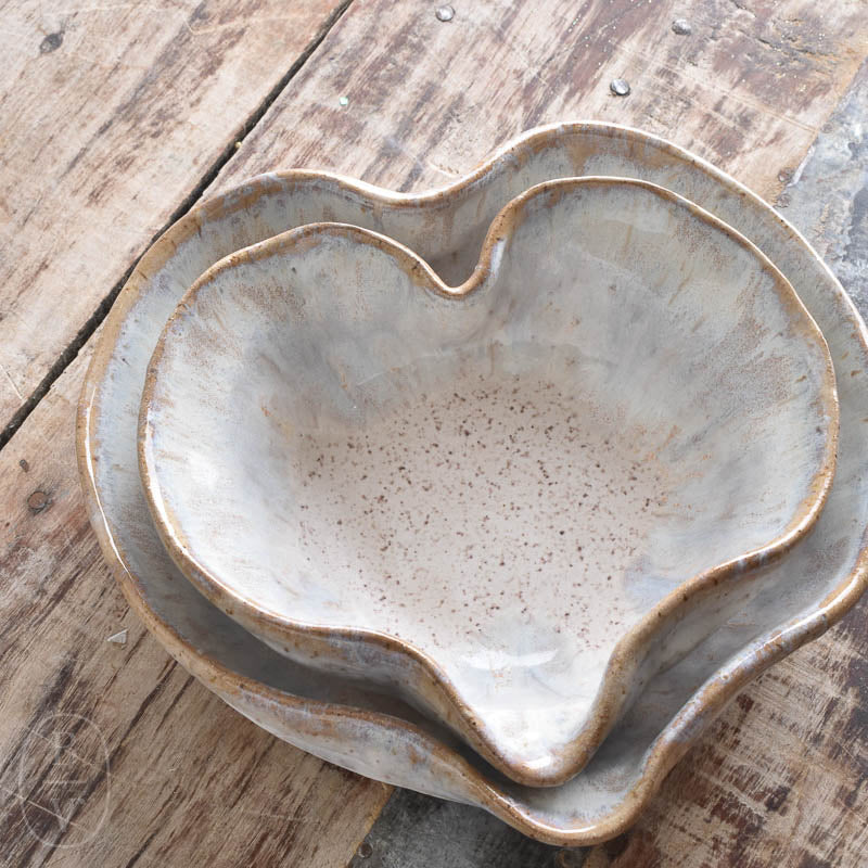 Etta B Pottery NESTING HEART BOWL Oyster