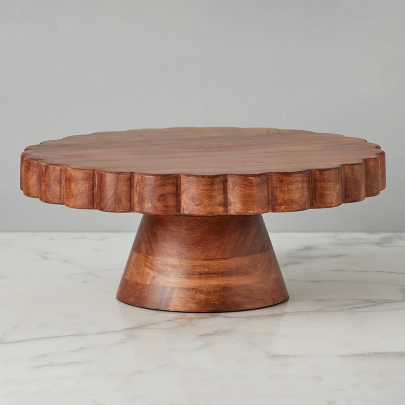Europe 2 You NATURAL SCALLOPED CAKE STAND