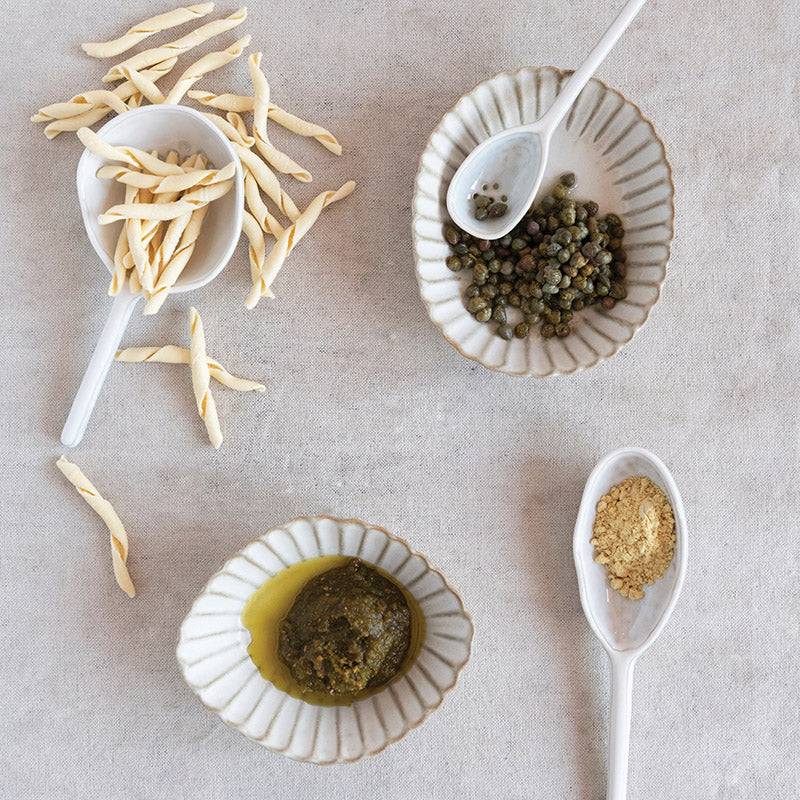 Creative Co-op STONEWARE DISH WITH SCALLOPED EDGE