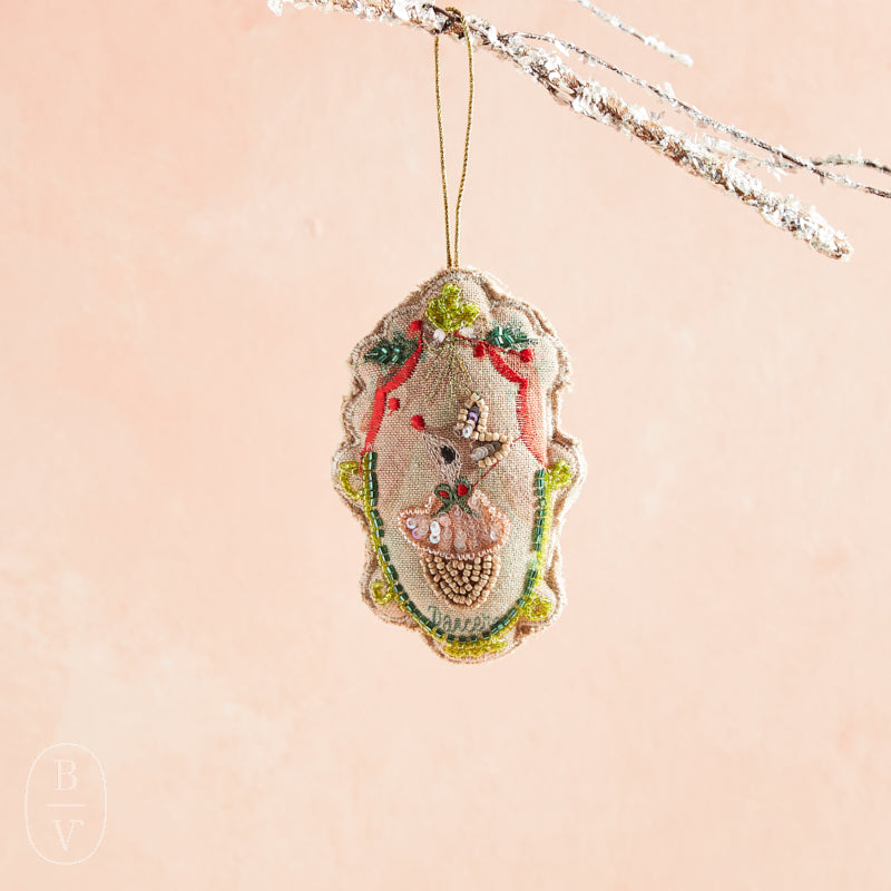 Creative Co-op SANTAS REINDEER ORNAMENT Dancer