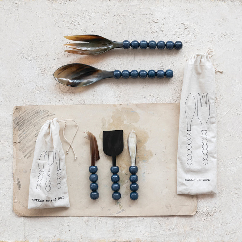 Creative Co-op NATURAL HORN CHEESE KNIVES WITH RESIN HANDLES SET OF 3