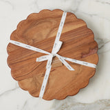 Europe 2 You SCALLOPED ROUND TRIVET RISER Natural Large