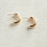 Virtue THICK HAMMERED HOOP EARRINGS Gold