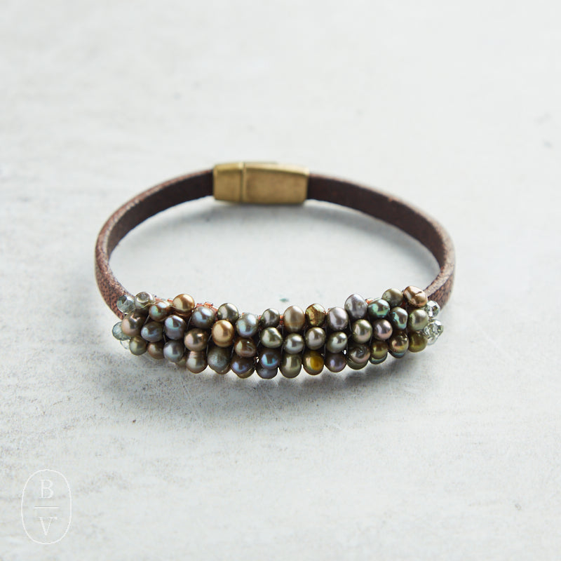 Martell Studio MOSS PEARL LEATHER BRACELET G24-261