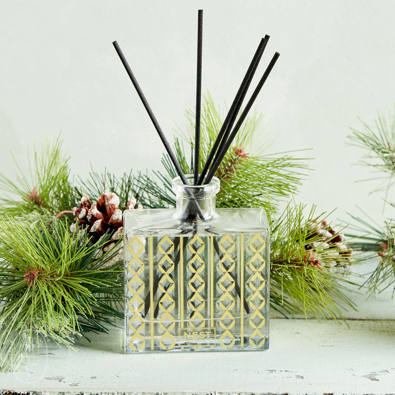 Nest Fragrances SEASONAL REED DIFFUSER Holiday