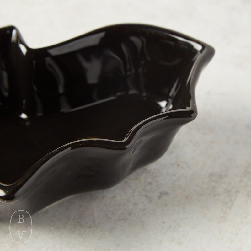 Boston International BAT SHAPED BOWL