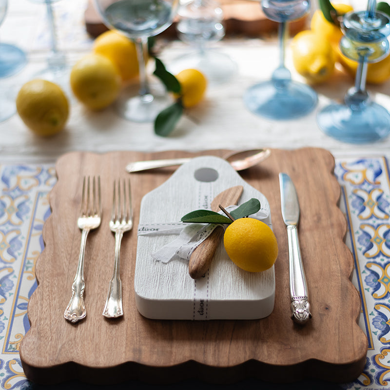 Europe 2 You DUTCH CHEESE BOARD WITH SPREADER