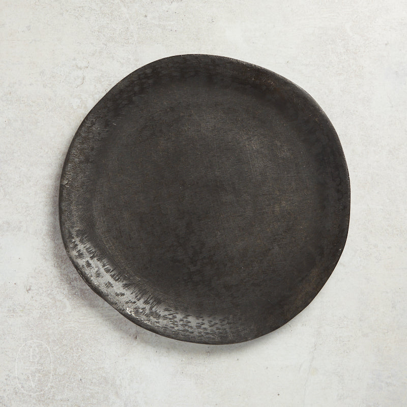 Saro Trading Co BRUSHED ALUMINUM CHARGER Graphite