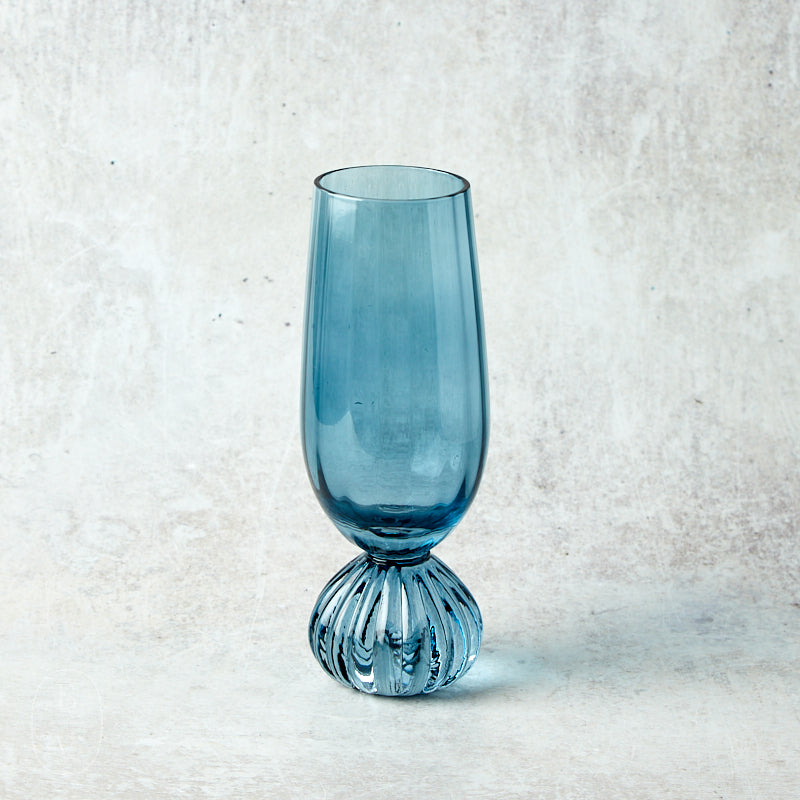 Bloomingville PLEATED FOOTED CHAMPAGNE GLASS Blue