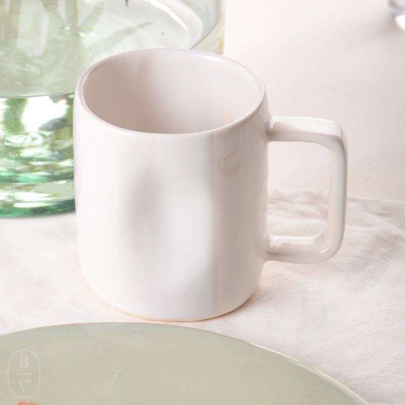 Alex Marshall Studios SMALL MUG Gloss White Stripe