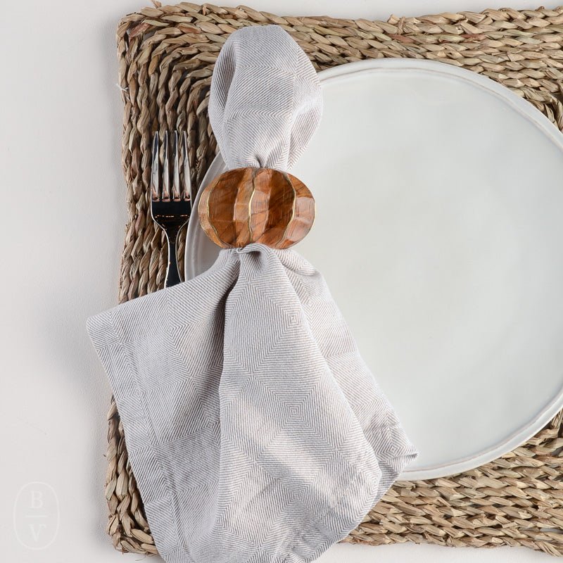 Kim Seybert TWIST NAPKIN RING