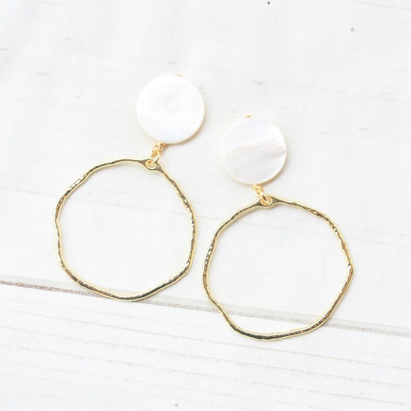 Virtue ROUND SHELL POST BRANCH HOOP EARRINGS Gold