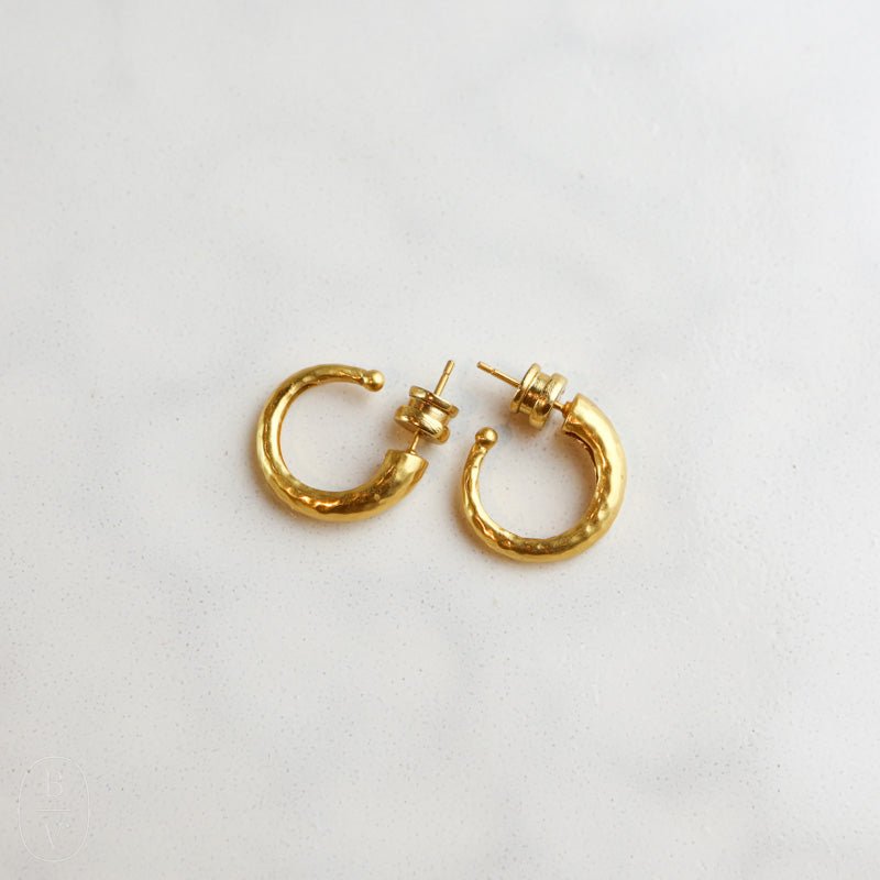 Julie Vos HAMMERED HOOP EARRINGS Small